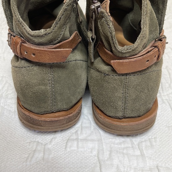 Miz Mooz Finney Gladiator Sandals Flats Shoes Green Suede Leather 40 US 9.5 - Picture 6 of 9